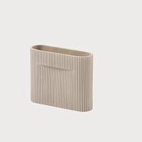 Ваза MUUTO коллекция Ridge white 20х6х16,5