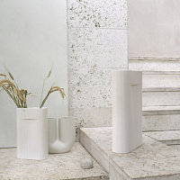 Ваза MUUTO коллекция Ridge white 20х6х16,5