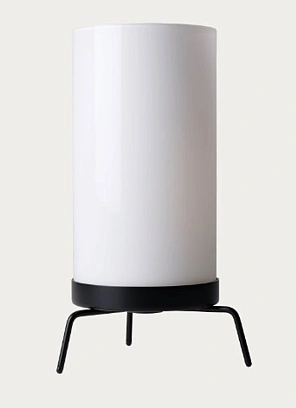 Лампа PM-02™ FRITZ HANSEN сталь/пластик/opal/black 136х314h