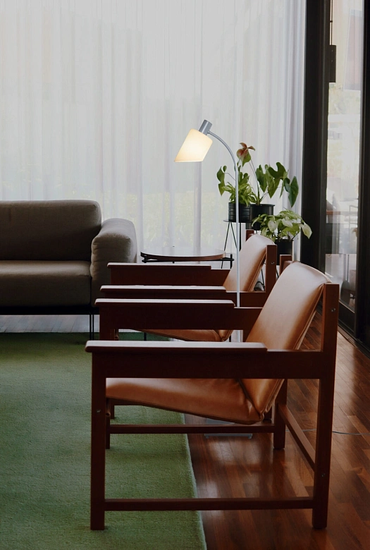 Лампа настольная LAMPE DE BUREAU TABLE YELLOW